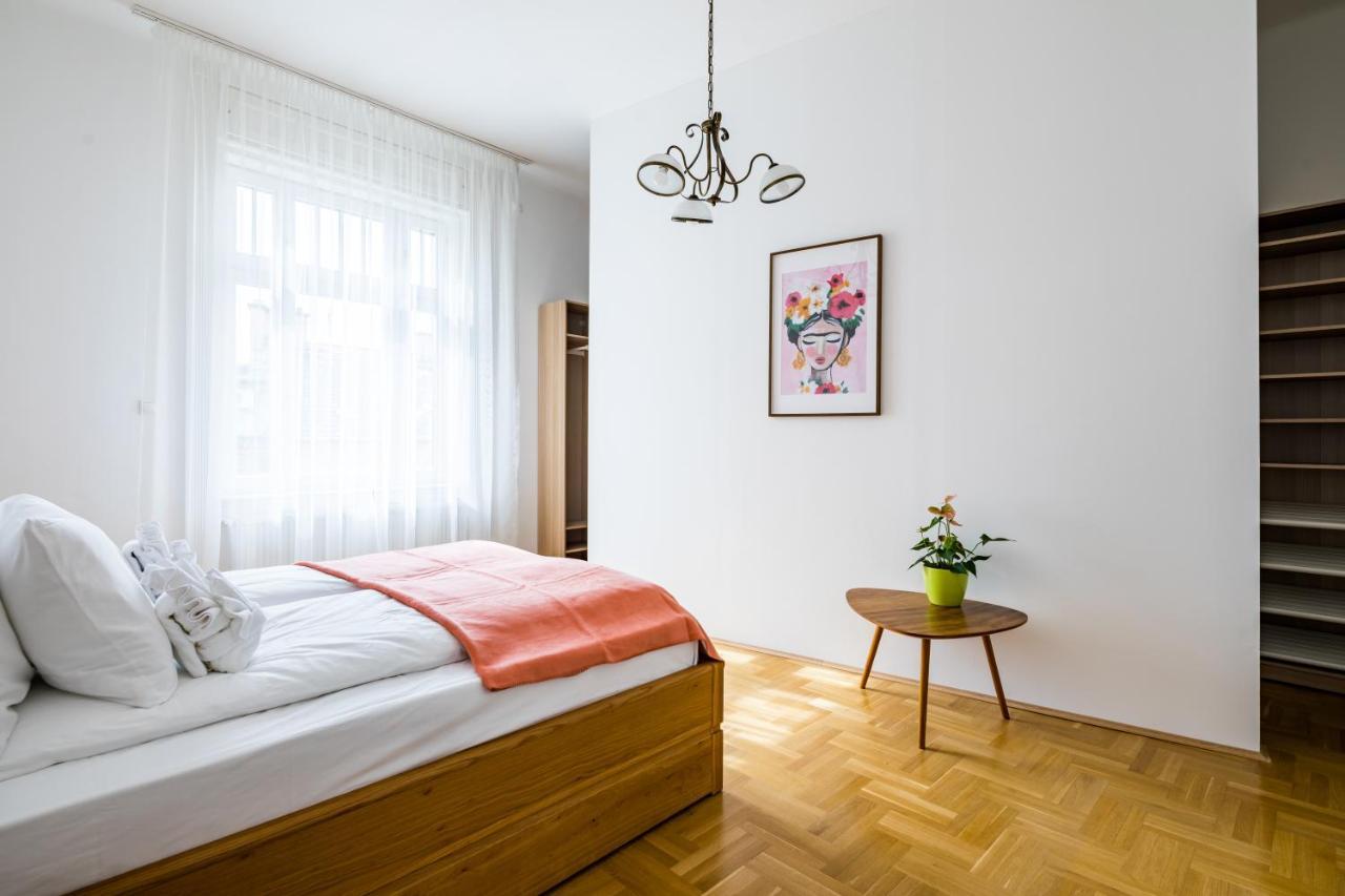 Captain Buda Apartment بودابست المظهر الخارجي الصورة