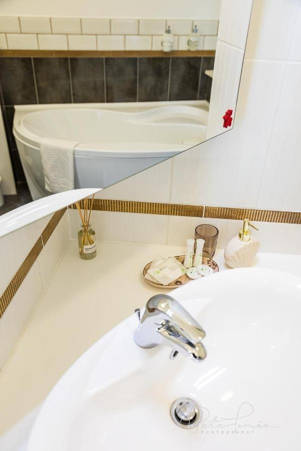 Captain Buda Apartment بودابست المظهر الخارجي الصورة